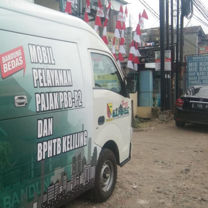 PELAYANAN MOBIL KELILING PBB (PAJAK BUMI DAN BANGUNAN) DI DESA SEKARWANGI